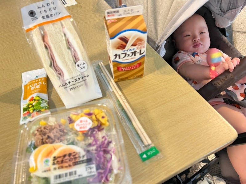 赤ちゃん連れでの長い待ち時間の画像