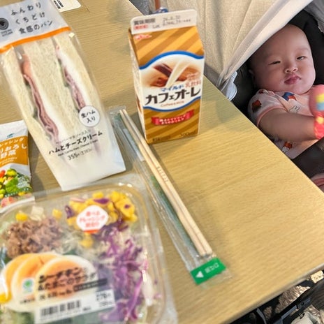 赤ちゃん連れでの長い待ち時間の画像