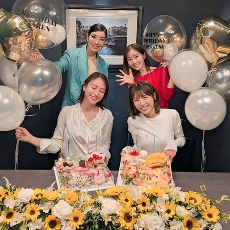 アンミカ 友人2人の誕生日をお祝いの画像