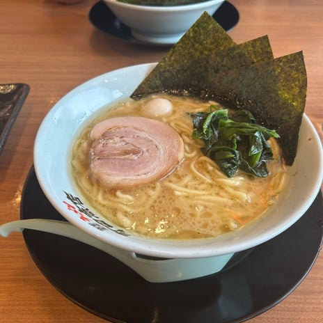 株主優待で無料で食べたラーメンの画像