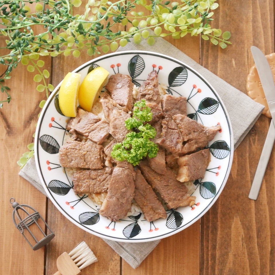 ガッツリお肉を食べたいなら！牛＆豚の絶品「スタミナ丼」レシピ20選の画像